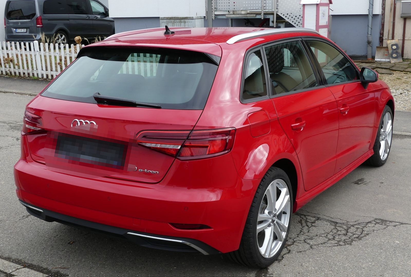 Audi A3 40 e-tron sport Lim. | VIRTUAL | NAVI | PDC foto 7