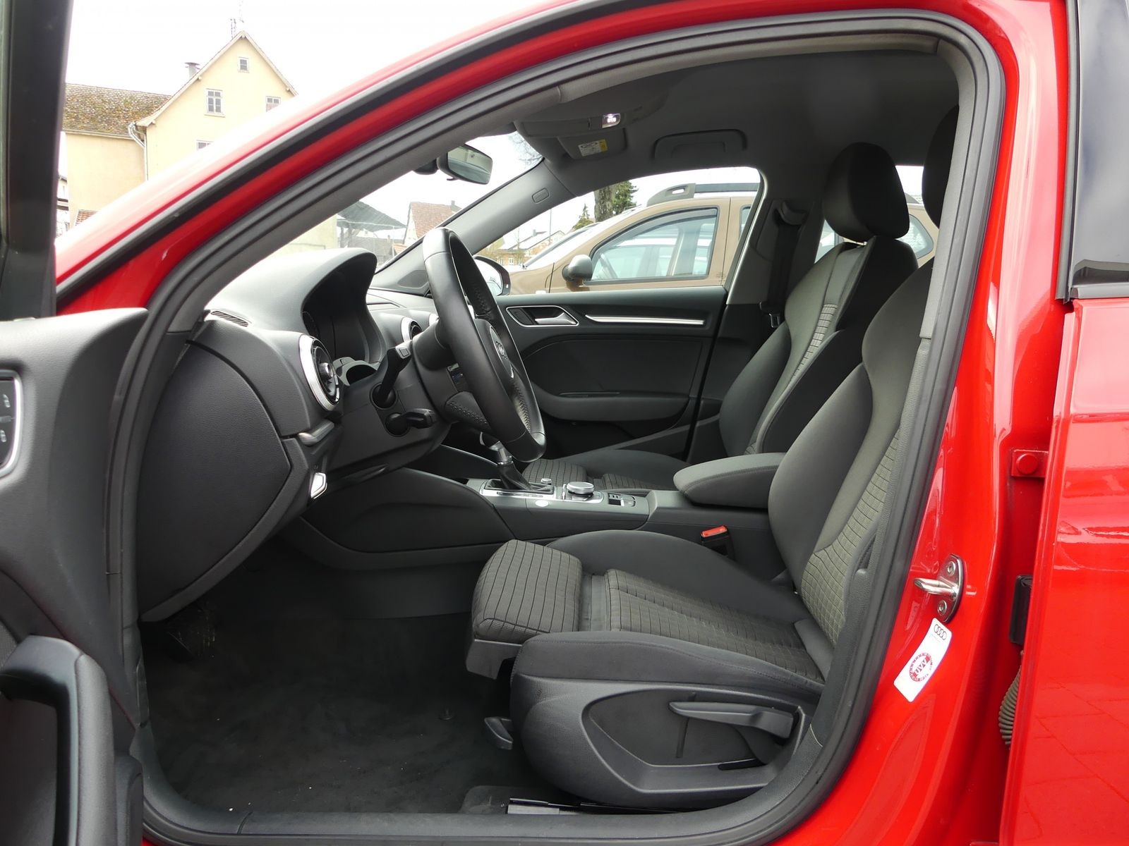 Audi A3 40 e-tron sport Lim. | VIRTUAL | NAVI | PDC foto 9