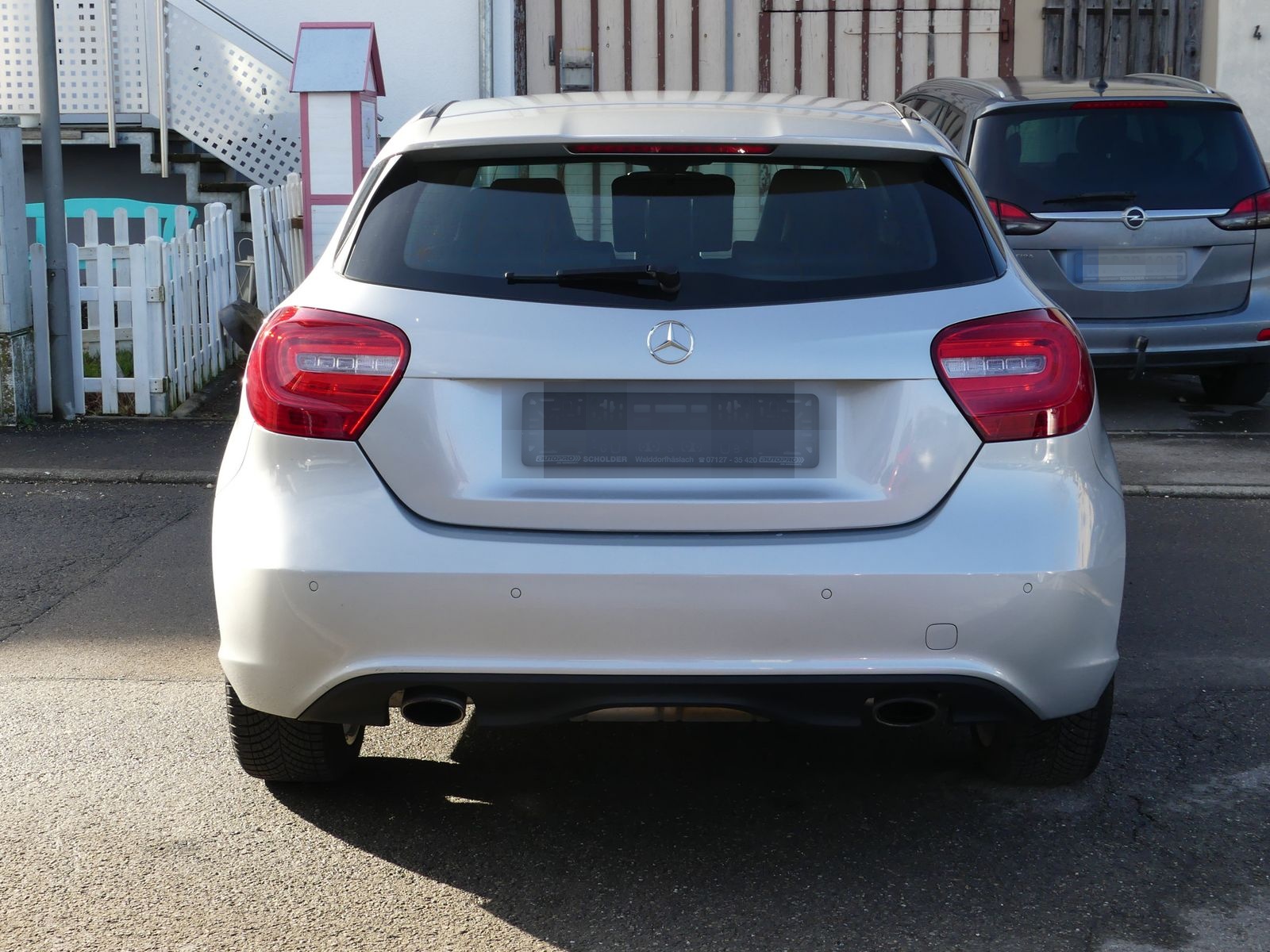 Mercedes-Benz A 250 BlueEfficiency | NAVI | BI-XENON | PANO foto 6