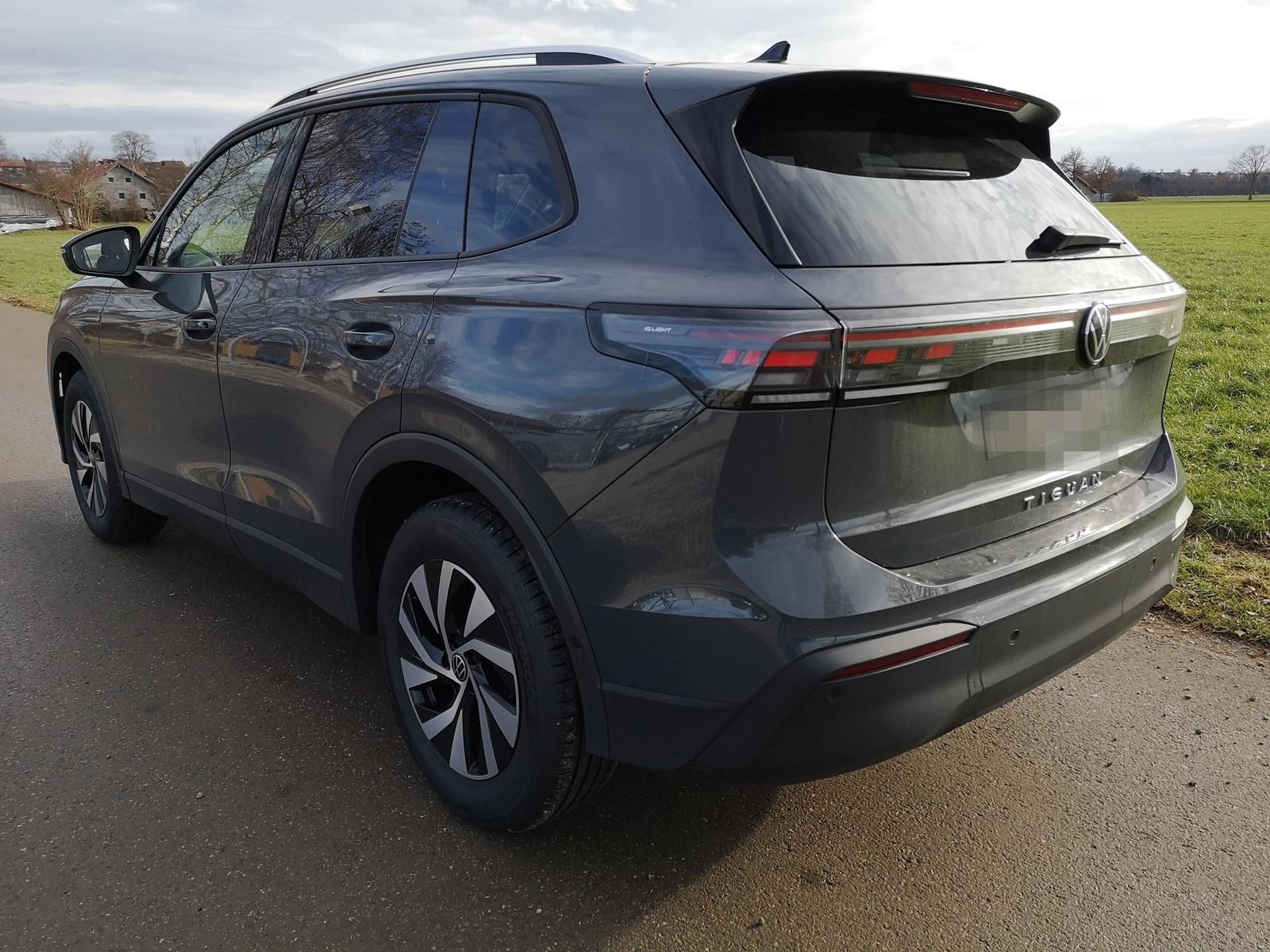 Volkswagen Tiguan 2.0 TDI Life Pano IQ LED Head GV5 AHK 360 foto 2