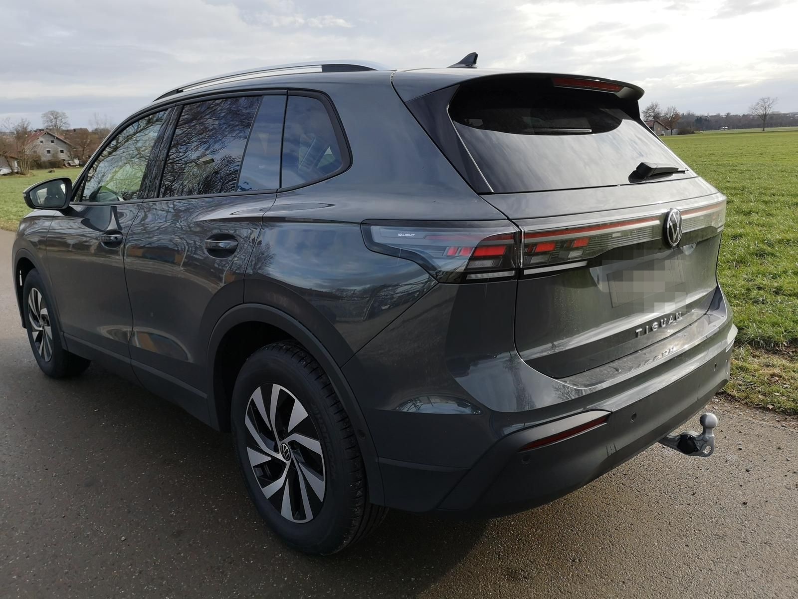 Volkswagen Tiguan 2.0 TDI Life Pano IQ LED Head GV5 AHK 360 foto 3