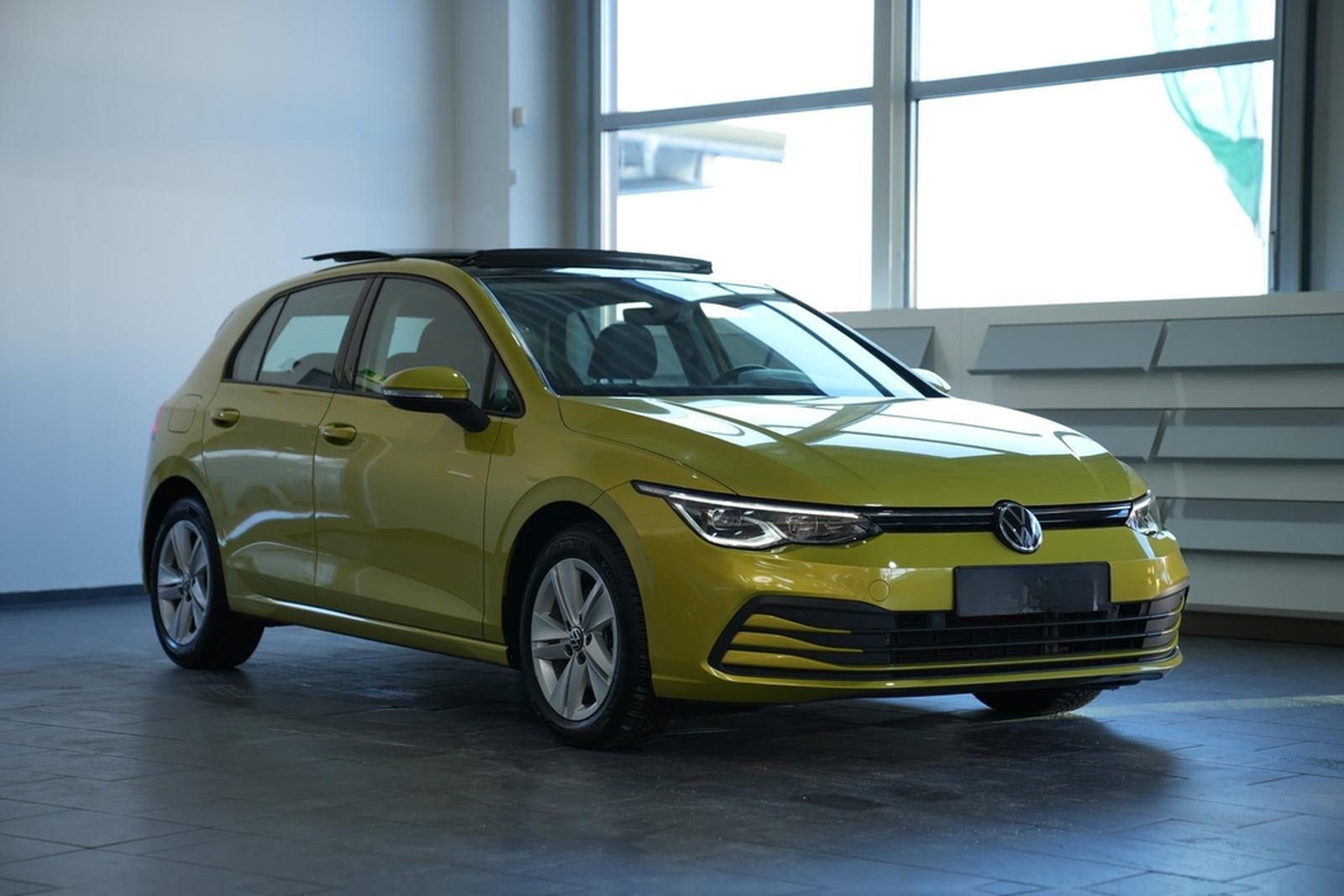 Volkswagen Golf VIII Life eTSI *AUT*PANO*IQ-LED* foto 4