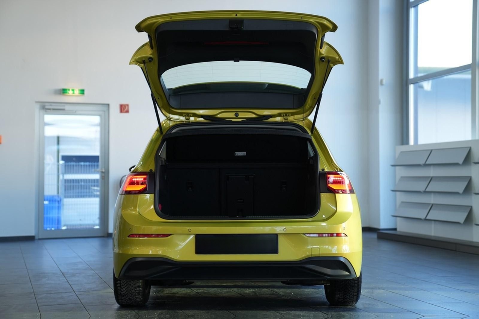 Volkswagen Golf VIII Life eTSI *AUT*PANO*IQ-LED* foto 8