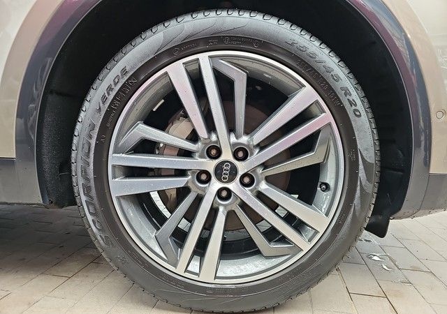 Audi Q5 50 TFSI e quattro advanced S-tr. AHK HUD Pano foto 17