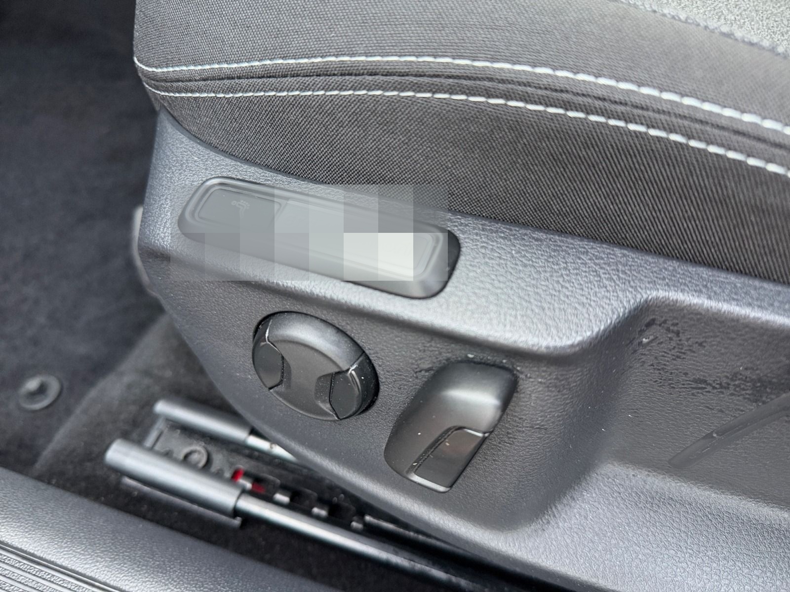 Volkswagen Passat Variant 2.0 TDI Business+NAVI+LED+RFK+ACC foto 18