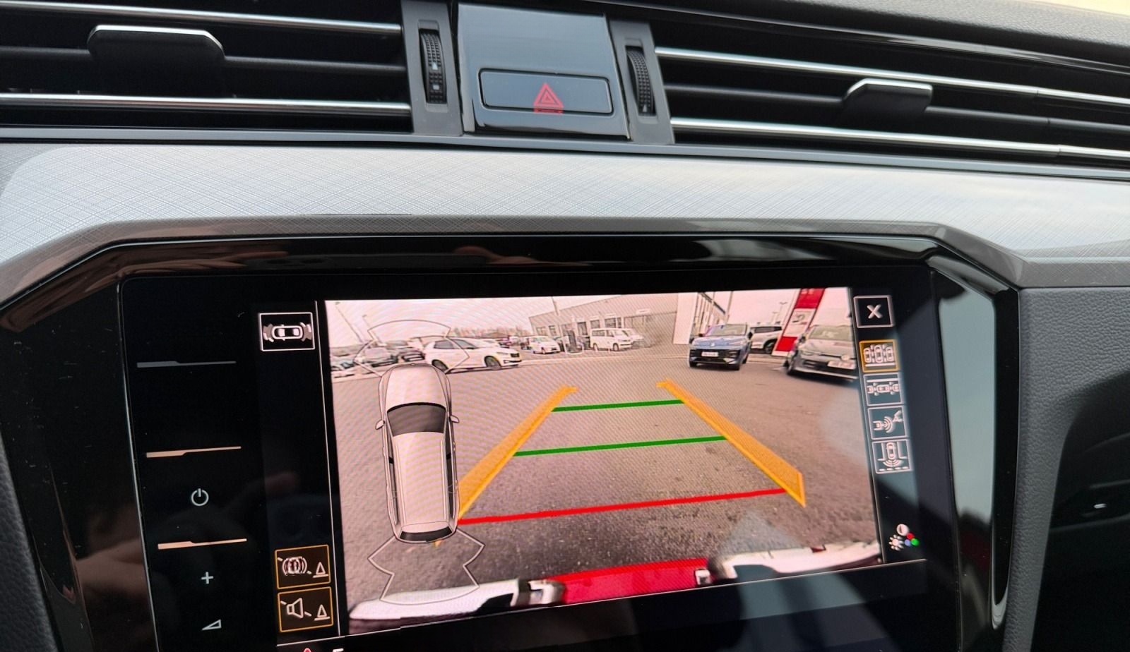 Volkswagen Passat Variant 2.0 TDI Business+NAVI+LED+RFK+ACC foto 19