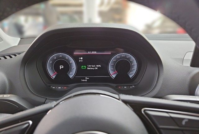 Audi Q2 S line foto 5