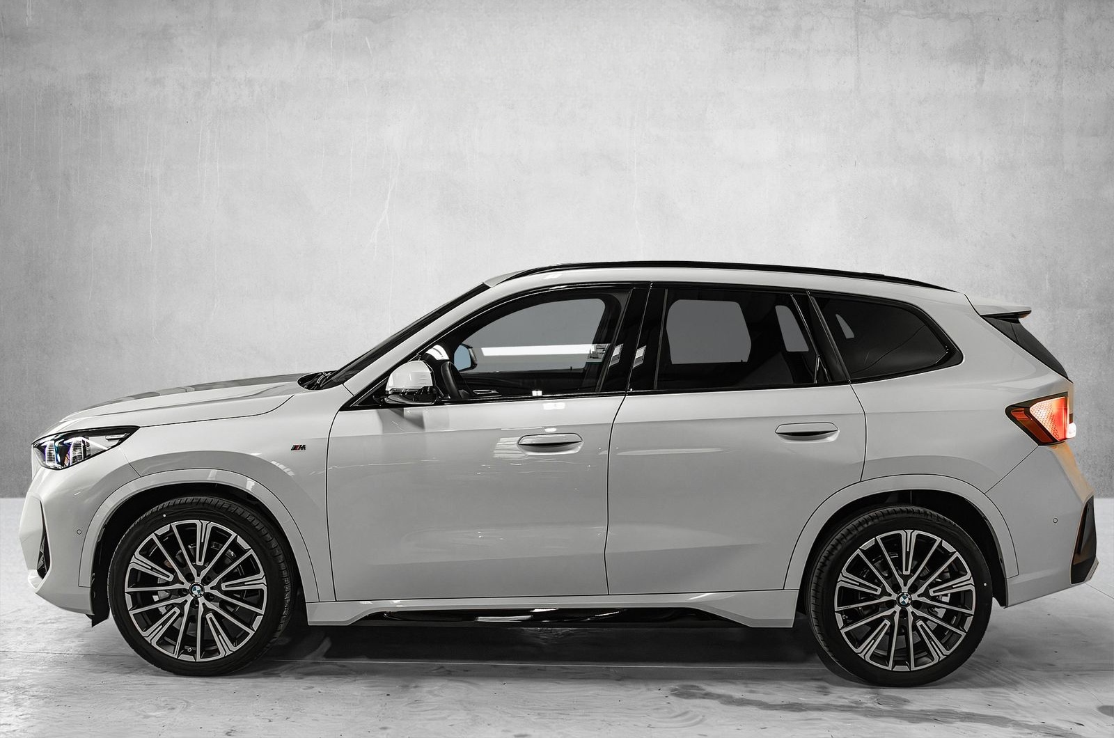 BMW X1 20 d xDrive M Sport|Parking Plus|Driving Plus foto 6
