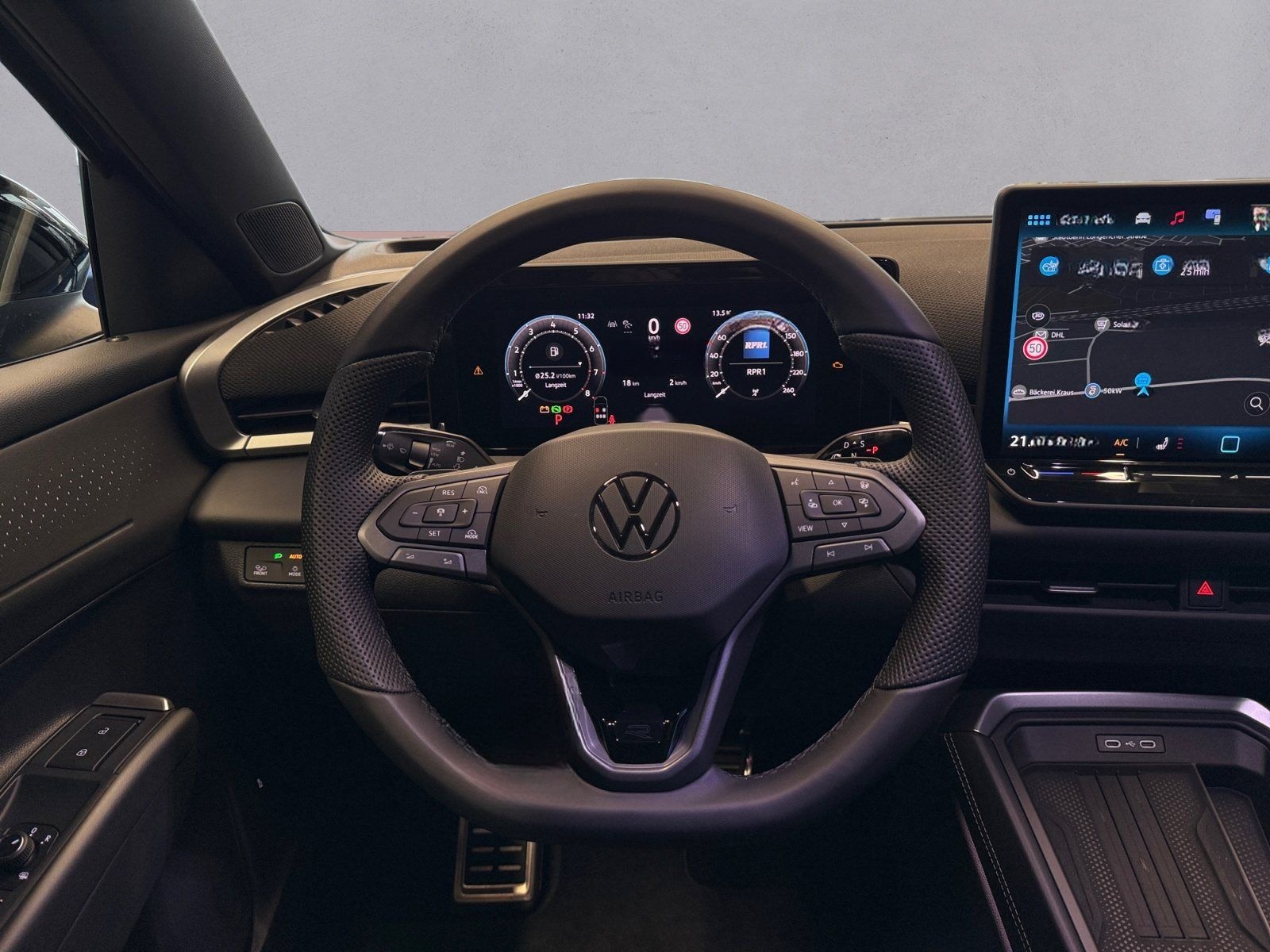 Volkswagen T-Roc R-Line l eTSI / Automatik / Celestial Blue foto 12