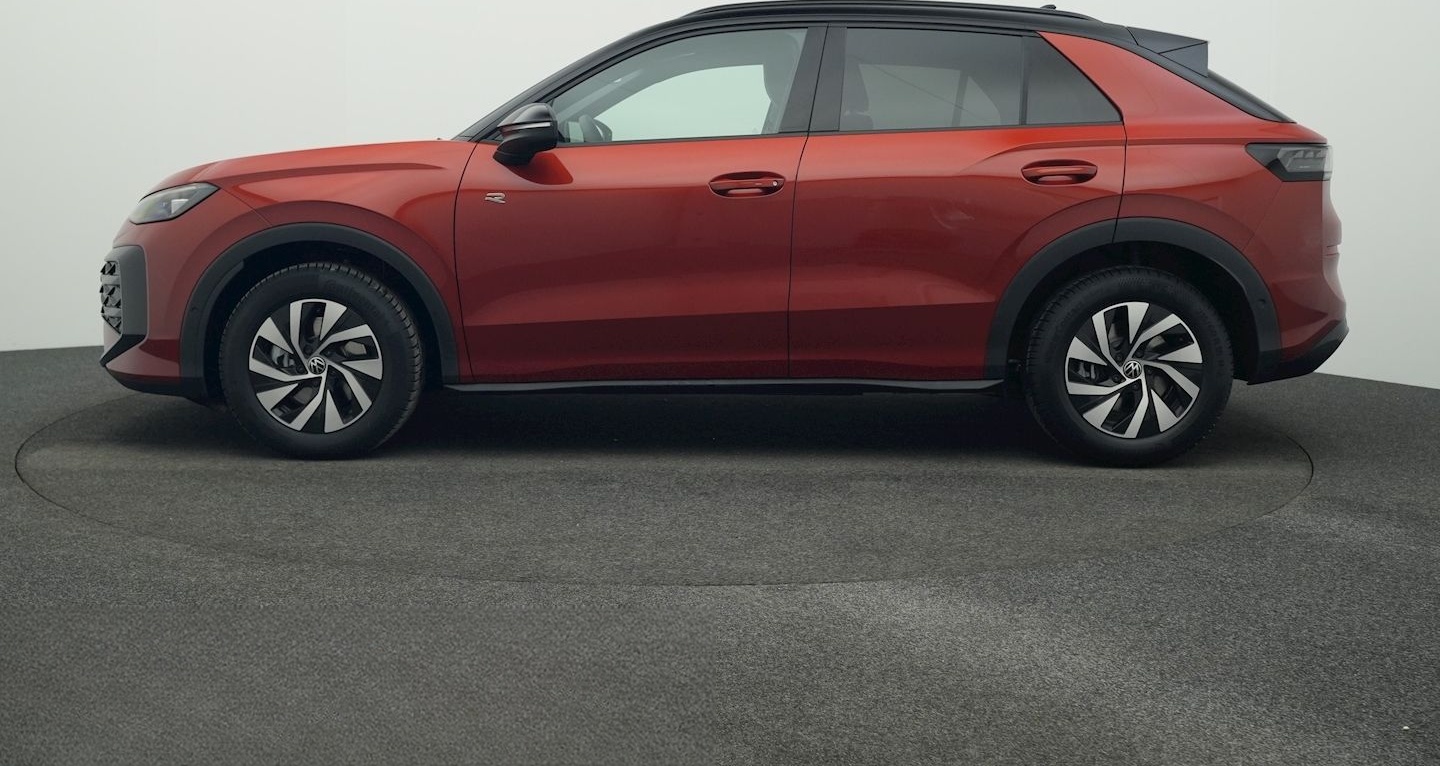 Volkswagen T-Roc 1.5 eTSI DSG R-Line BLACK-STYLE IQ.LIGHT N foto 3