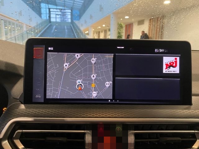 BMW X3 xDrive 30i M Sportpaket Navi Laserlicht HiFi  foto 10