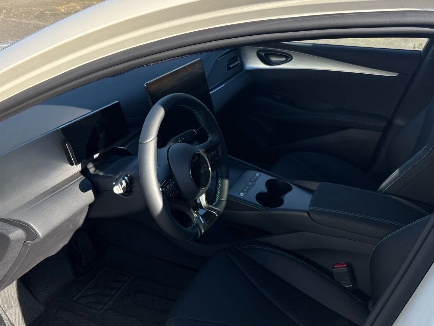 BYD SEAL 6 DM-i Comfort Panorama Leder ACC 360°K. foto 9