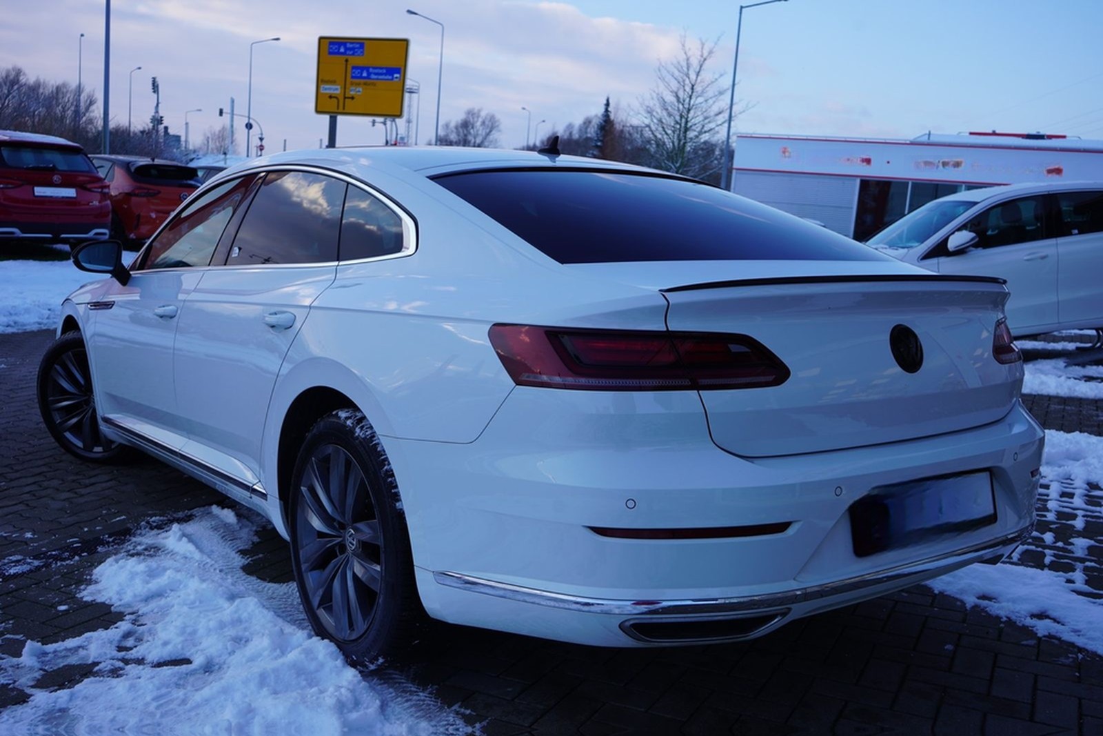Volkswagen Arteon 2.0 R-Line LED Android Apple Sitzheizung foto 4