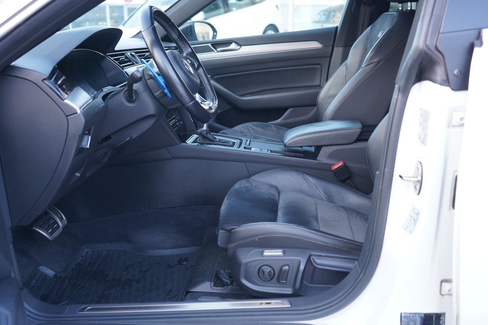 Volkswagen Arteon 2.0 R-Line LED Android Apple Sitzheizung foto 31