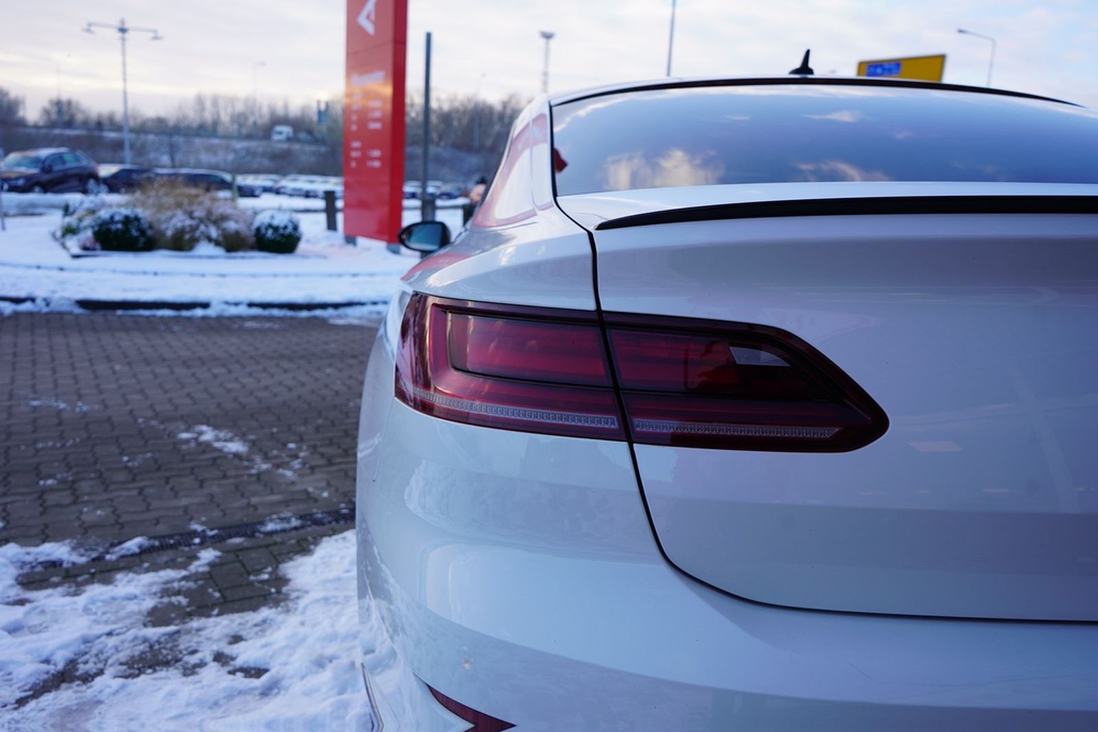 Volkswagen Arteon 2.0 R-Line LED Android Apple Sitzheizung foto 42