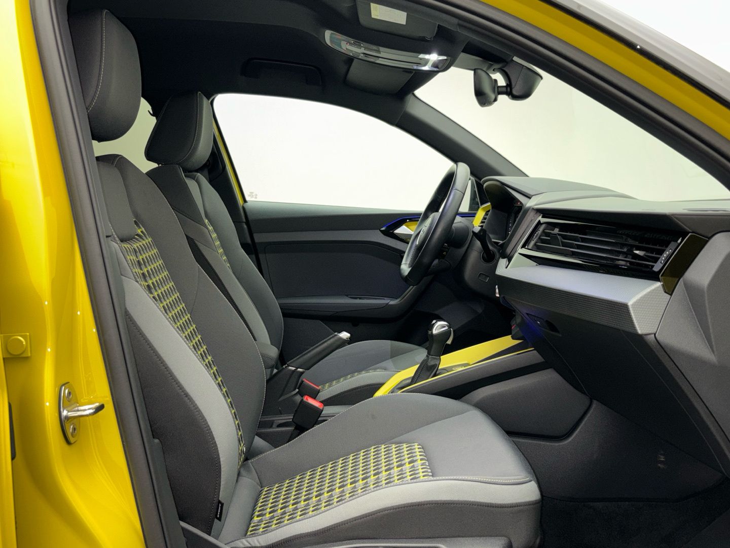 Audi A1 Sportback S line 25 TFSI S tronic MMI LED PDC foto 10