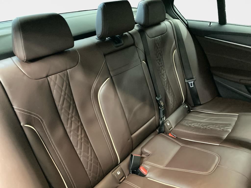 BMW 530d M Sport Leder+HUD+Driv.Ass.+RFK+Memory+SHZ foto 15