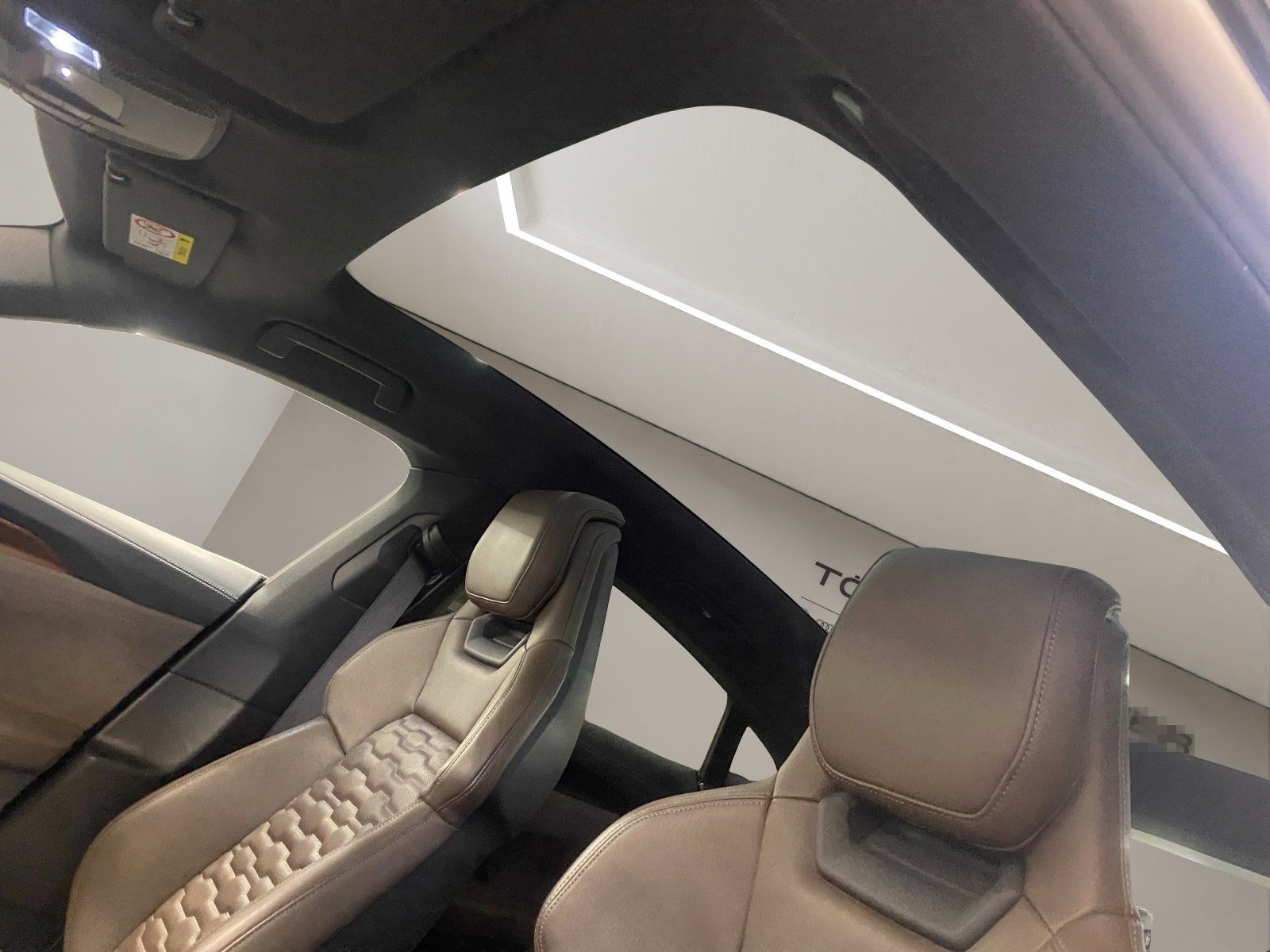Audi e-tron GT quattro ACC AUT Kam. Leder Luft Navi foto 18