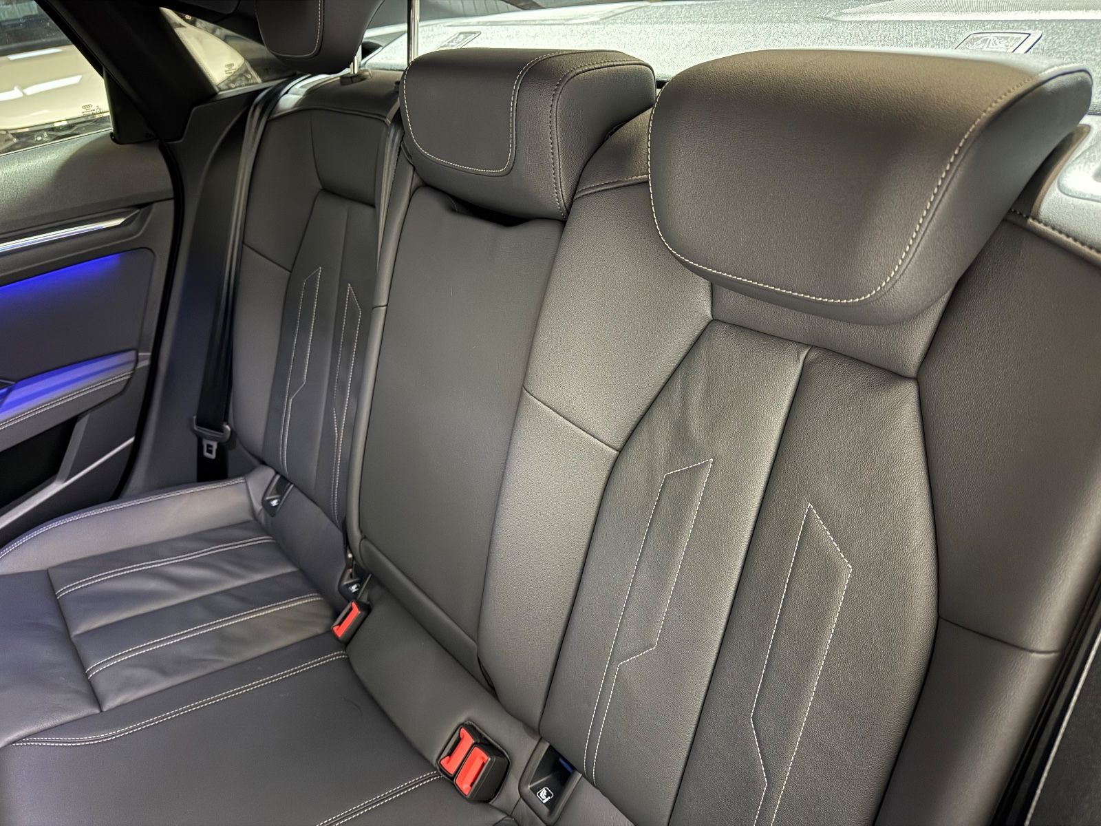 Audi S3 Limousine 2.0 TFSI qu Pano Sonos Matrix HuD foto 17