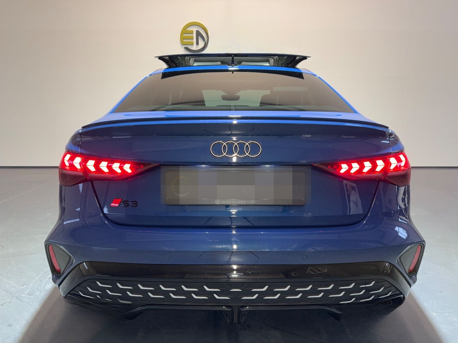 Audi S3 Limousine 2.0 TFSI qu Pano Sonos Matrix HuD foto 4