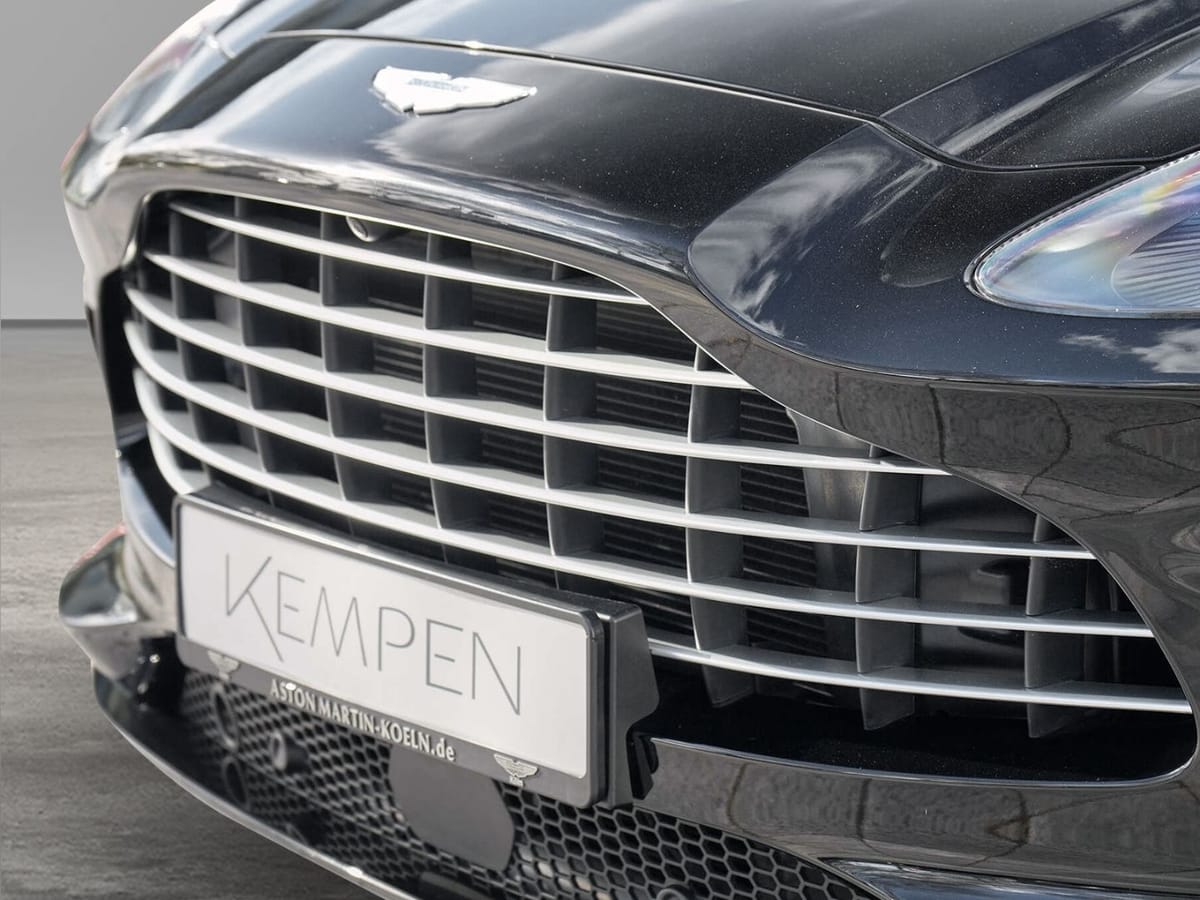 Aston Martin DBX 550 UPE 227.330,-€ Jet Black / Onyx Black foto 11