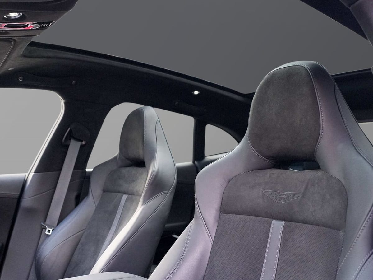 Aston Martin DBX 550 UPE 227.330,-€ Jet Black / Onyx Black foto 22