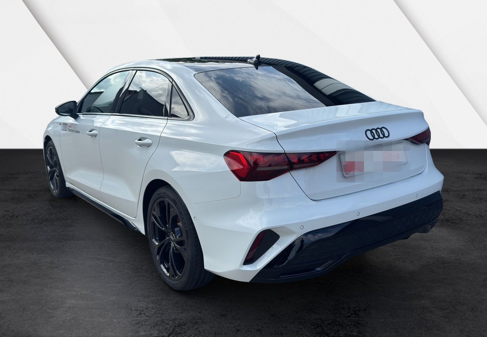 Audi A3 Limousine 35 TFSI S line Black HuD AHK SONOS  foto 3