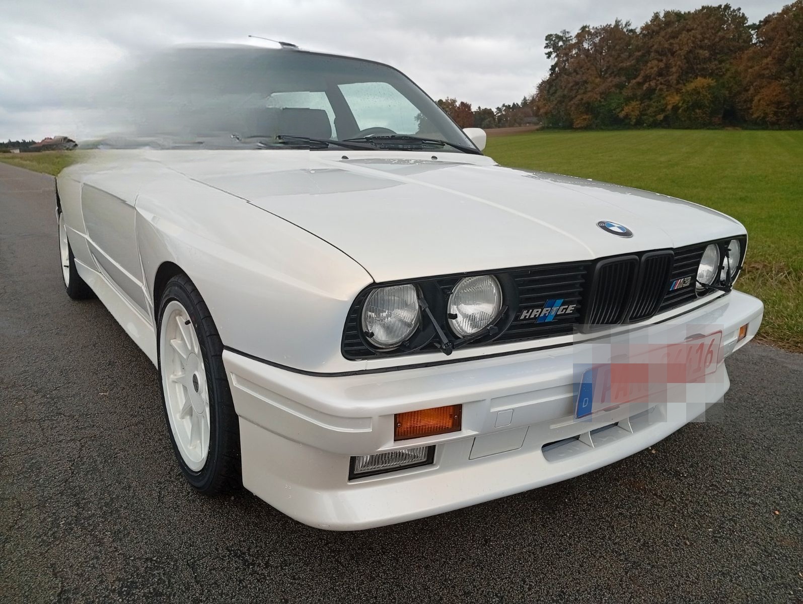 BMW M3 E30 extrem gepflegtes dt. Fahrzeug,unfallfrei foto 4