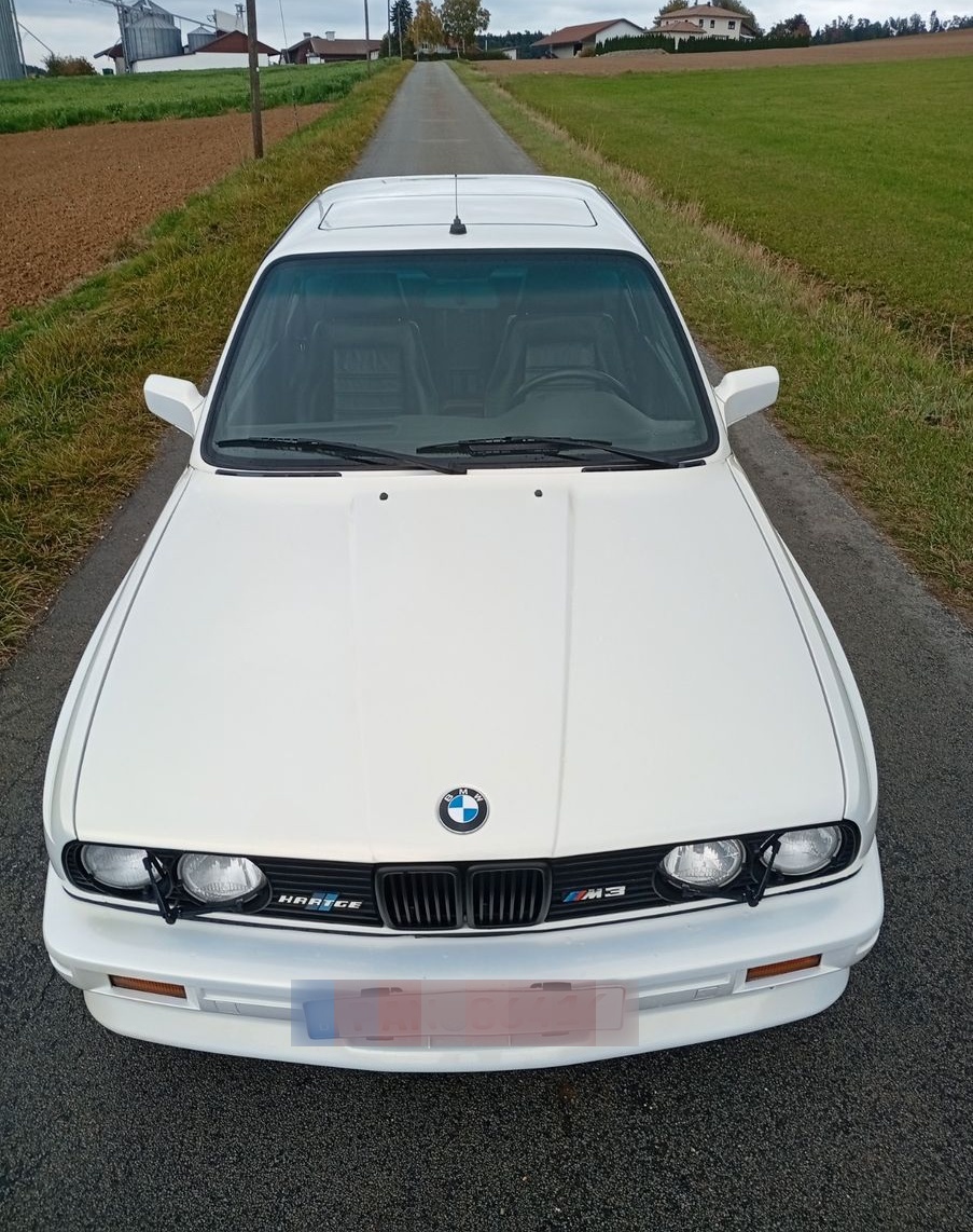 BMW M3 E30 extrem gepflegtes dt. Fahrzeug,unfallfrei foto 6