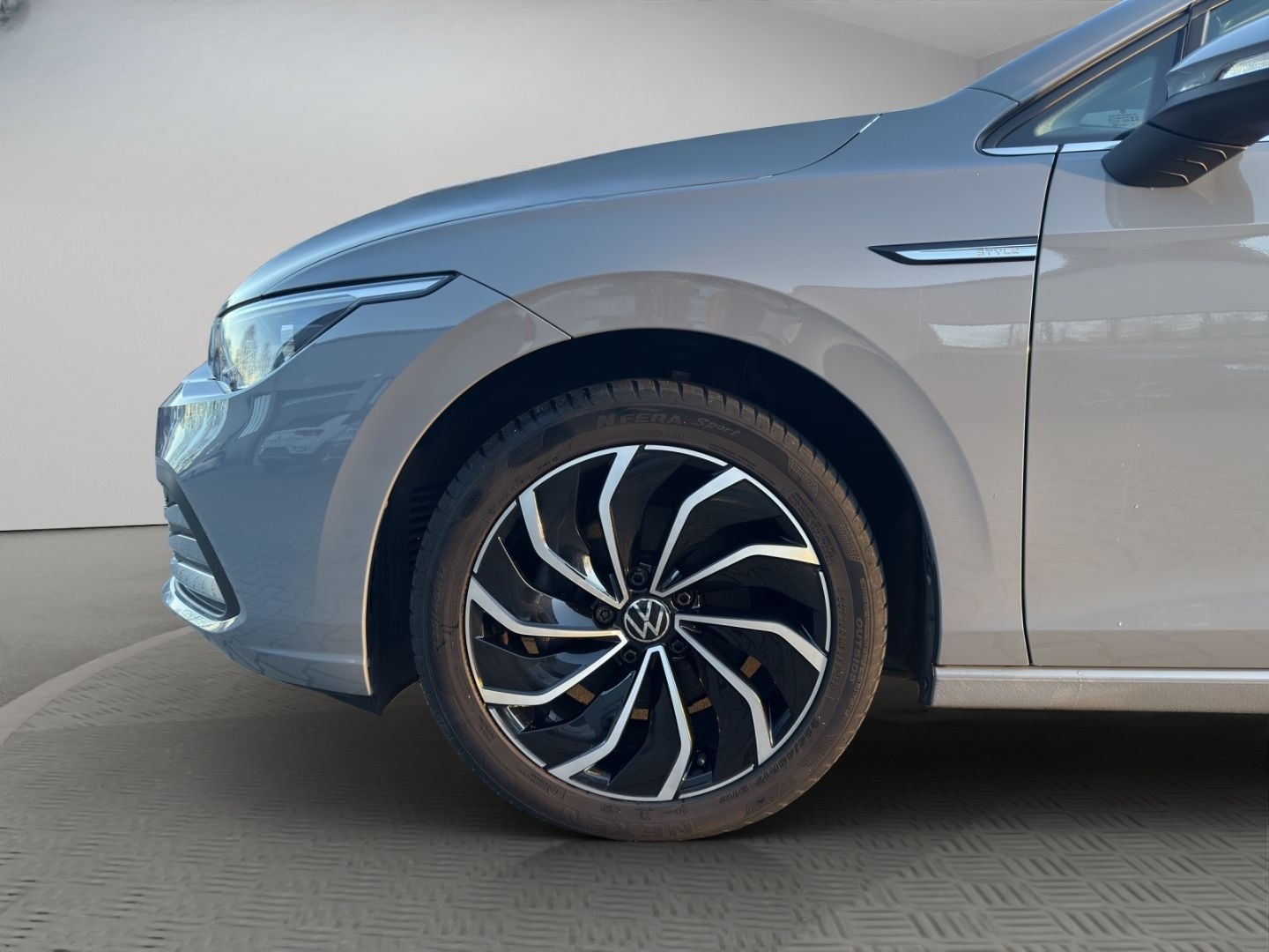 Volkswagen Golf Style 1.5 TSI ACC,LICHT+SICHT,PDC,NAVI,SHZ foto 5