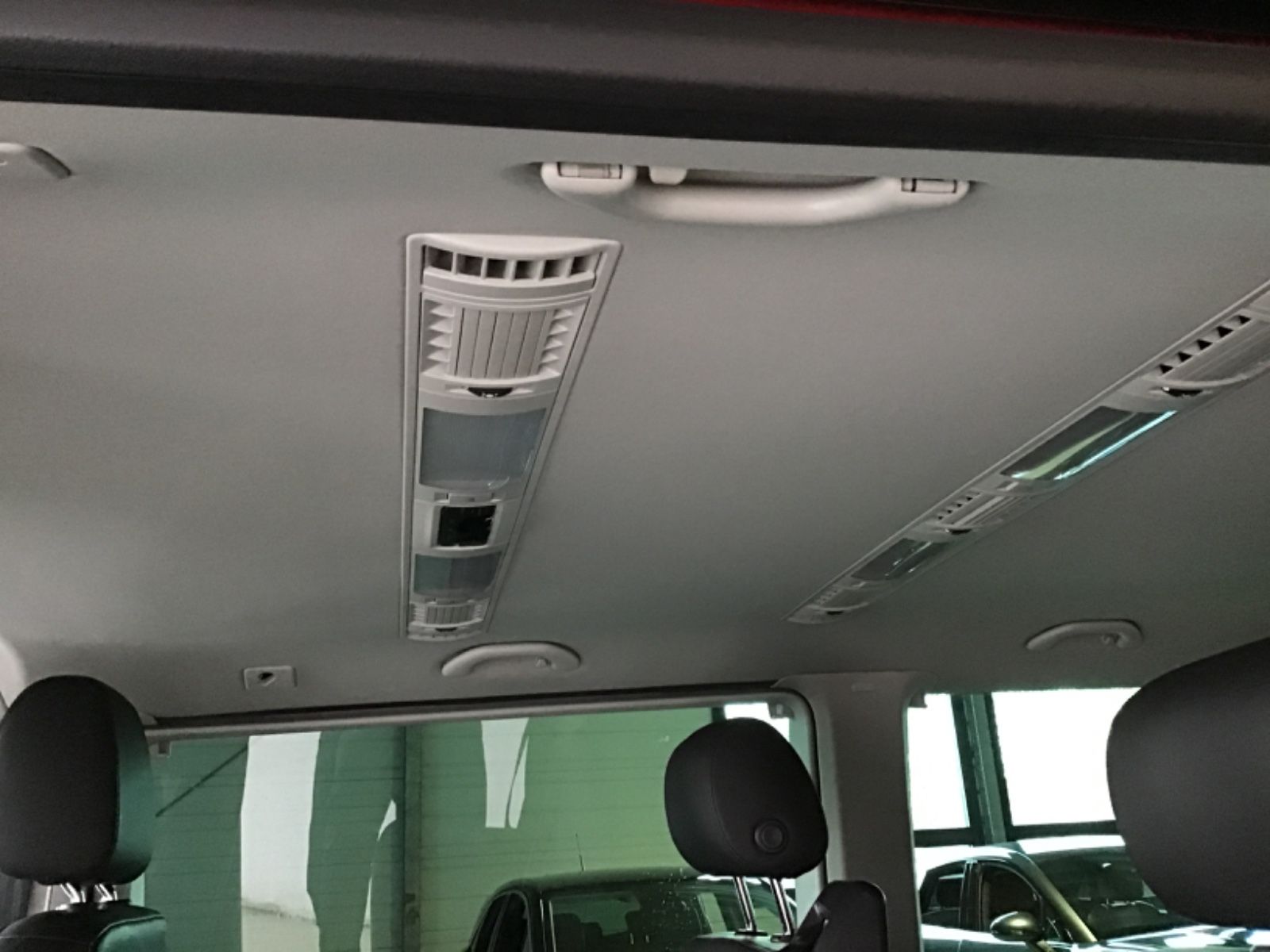 Volkswagen T6 Multivan 2.0 TDI Highline 4Motion foto 17