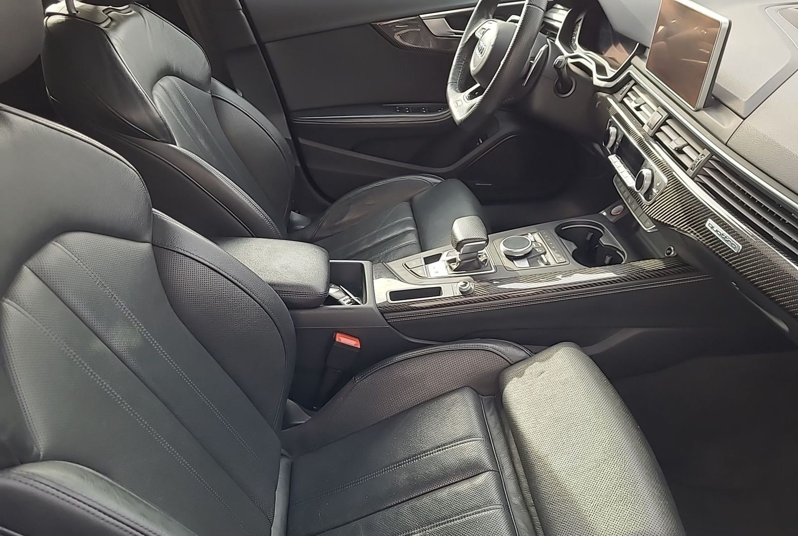 Audi RS 4 Avant quattro *B&O*HUD*PANO*BLACKSTYLE*MATR foto 15