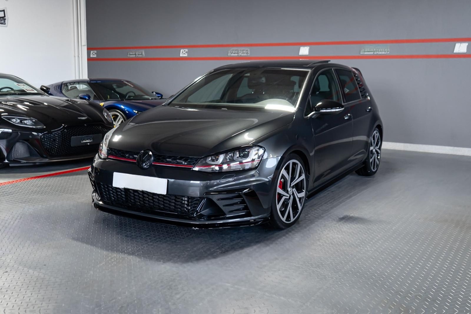 Volkswagen Golf 2.0 TSI GTI Clubsport PANO DYNAUDIO *KW* foto 23