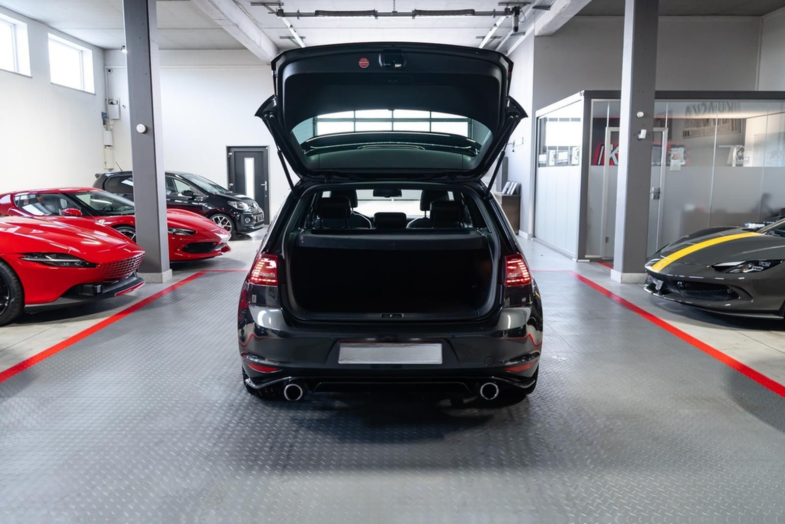 Volkswagen Golf 2.0 TSI GTI Clubsport PANO DYNAUDIO *KW* foto 8