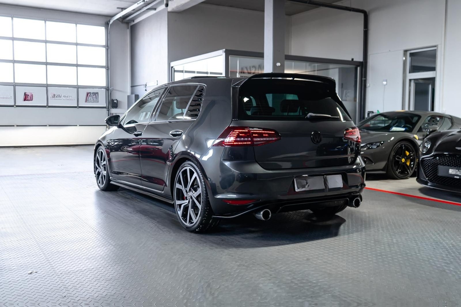 Volkswagen Golf 2.0 TSI GTI Clubsport PANO DYNAUDIO *KW* foto 10