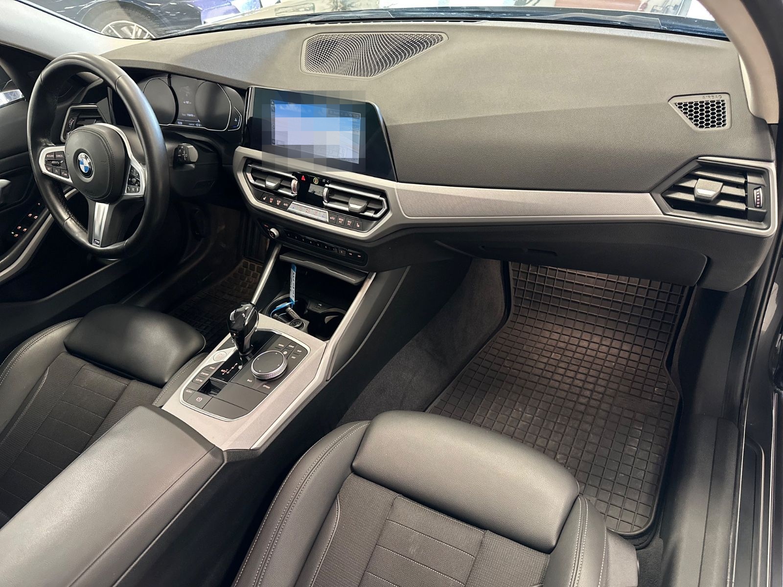 BMW 320d Aut/Navi/ParkAss/SportSitze/M-Lenkrad/Hi-Fi foto 5
