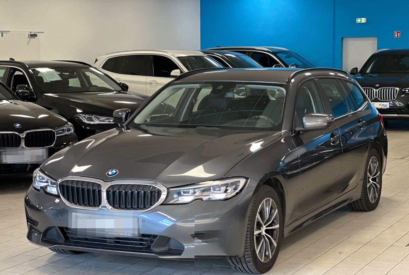 BMW 320d Aut/Navi/ParkAss/SportSitze/M-Lenkrad/Hi-Fi foto 10