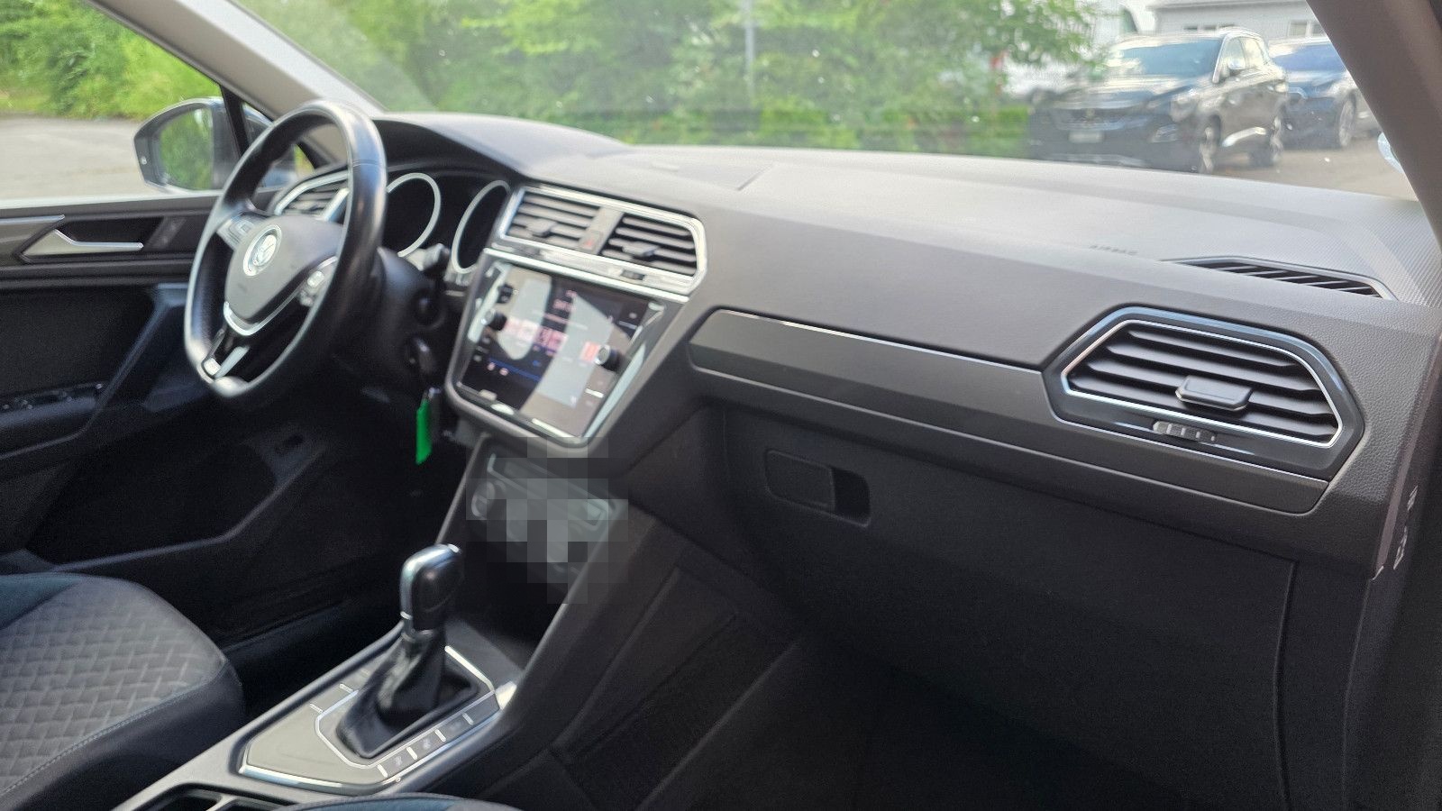 Volkswagen Tiguan 1.5 TSI IQ.DRIVE*Navi*LED*AHK*ACC*HUD*17" foto 11