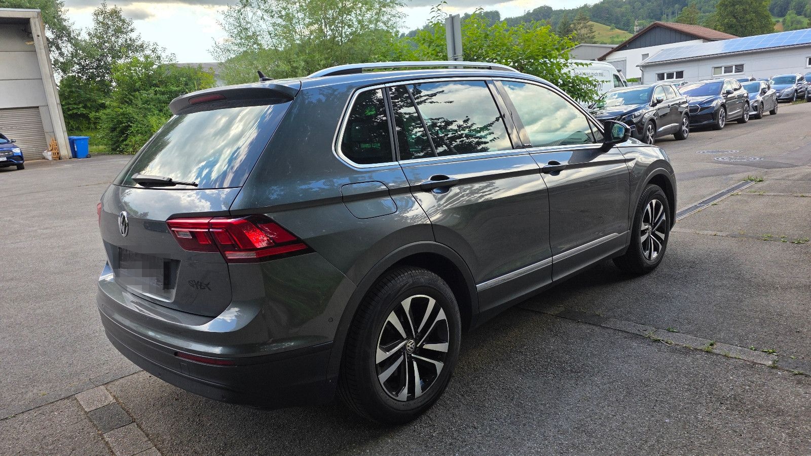 Volkswagen Tiguan 1.5 TSI IQ.DRIVE*Navi*LED*AHK*ACC*HUD*17" foto 14