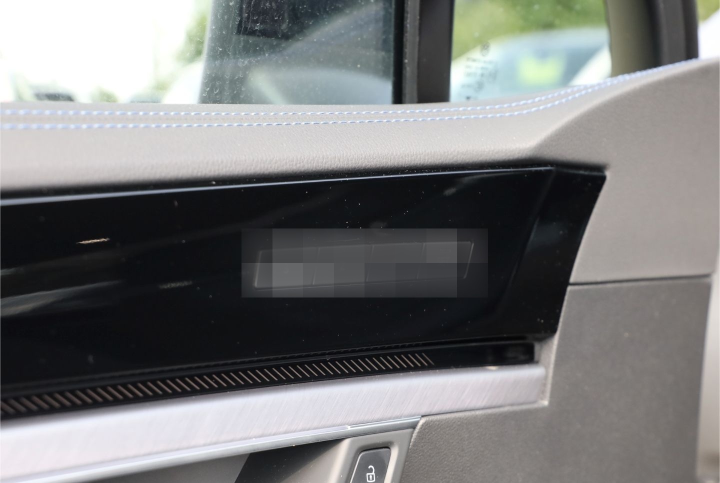 Volkswagen Touareg R 3,0 l V6 eHybrid 4M 0,5% DW Versteueru foto 14