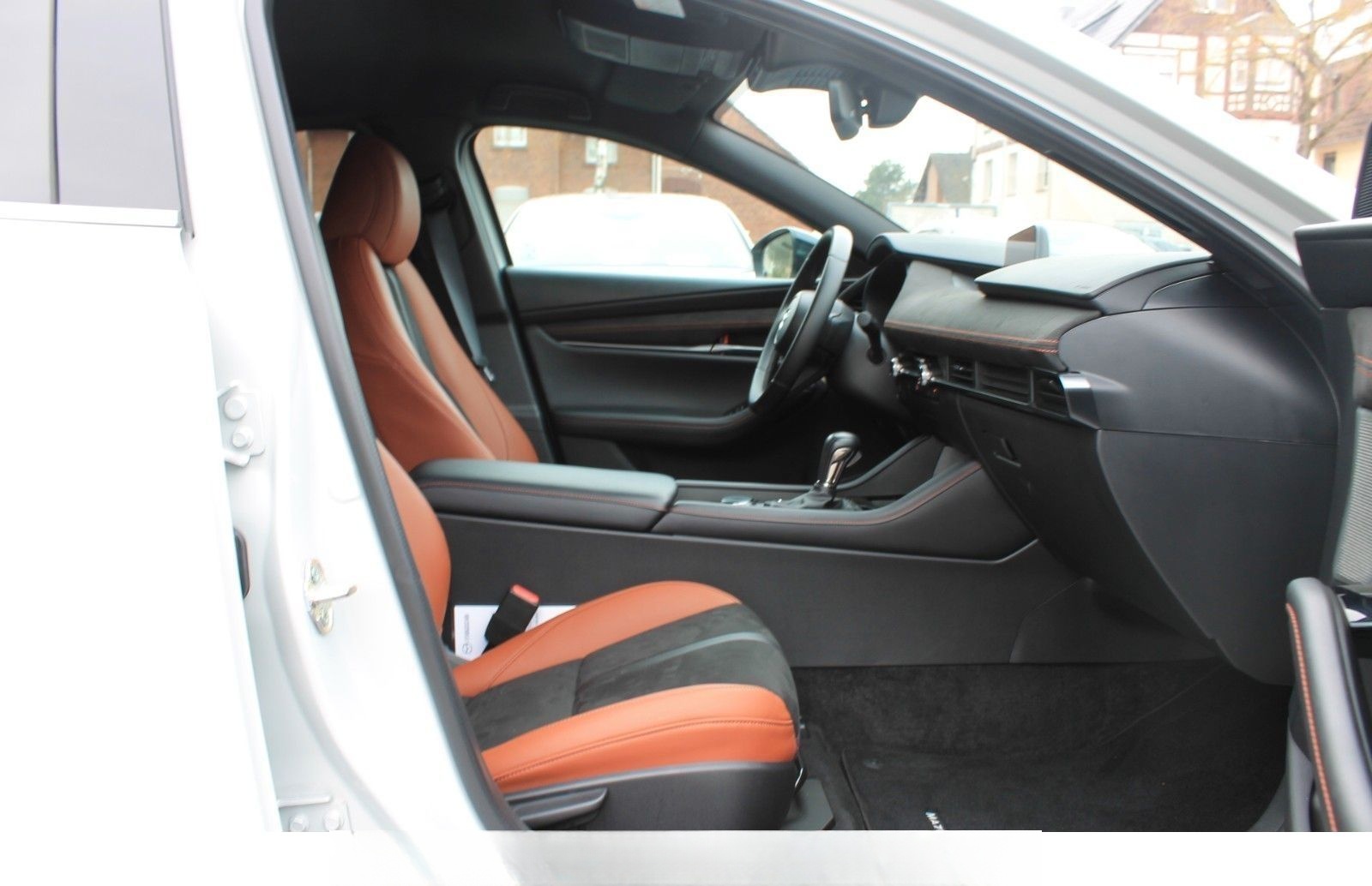 Mazda 3 e-SKYACTIV G Nagisa*BOSE*HUD*LED*KEYLESS* foto 15