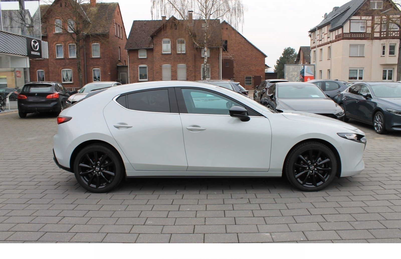 Mazda 3 e-SKYACTIV G Nagisa*BOSE*HUD*LED*KEYLESS* foto 7
