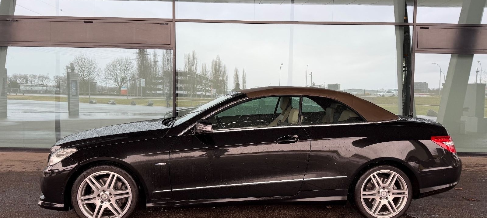 Mercedes-Benz E 350 CDI BlueEfficiency/AMG LINE foto 4