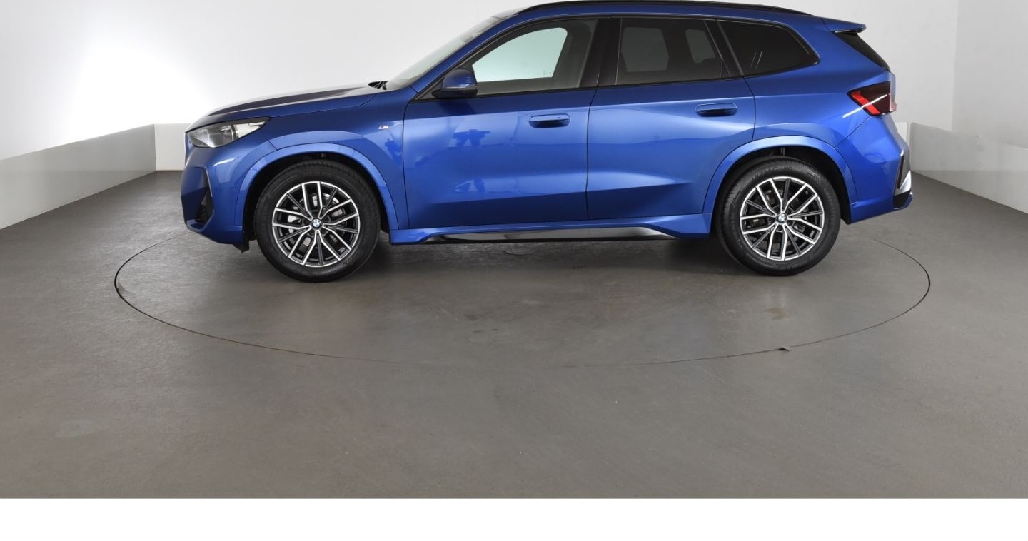 BMW X1 xDrive 20d M Sport Anhängerkupplung Head Up D foto 3