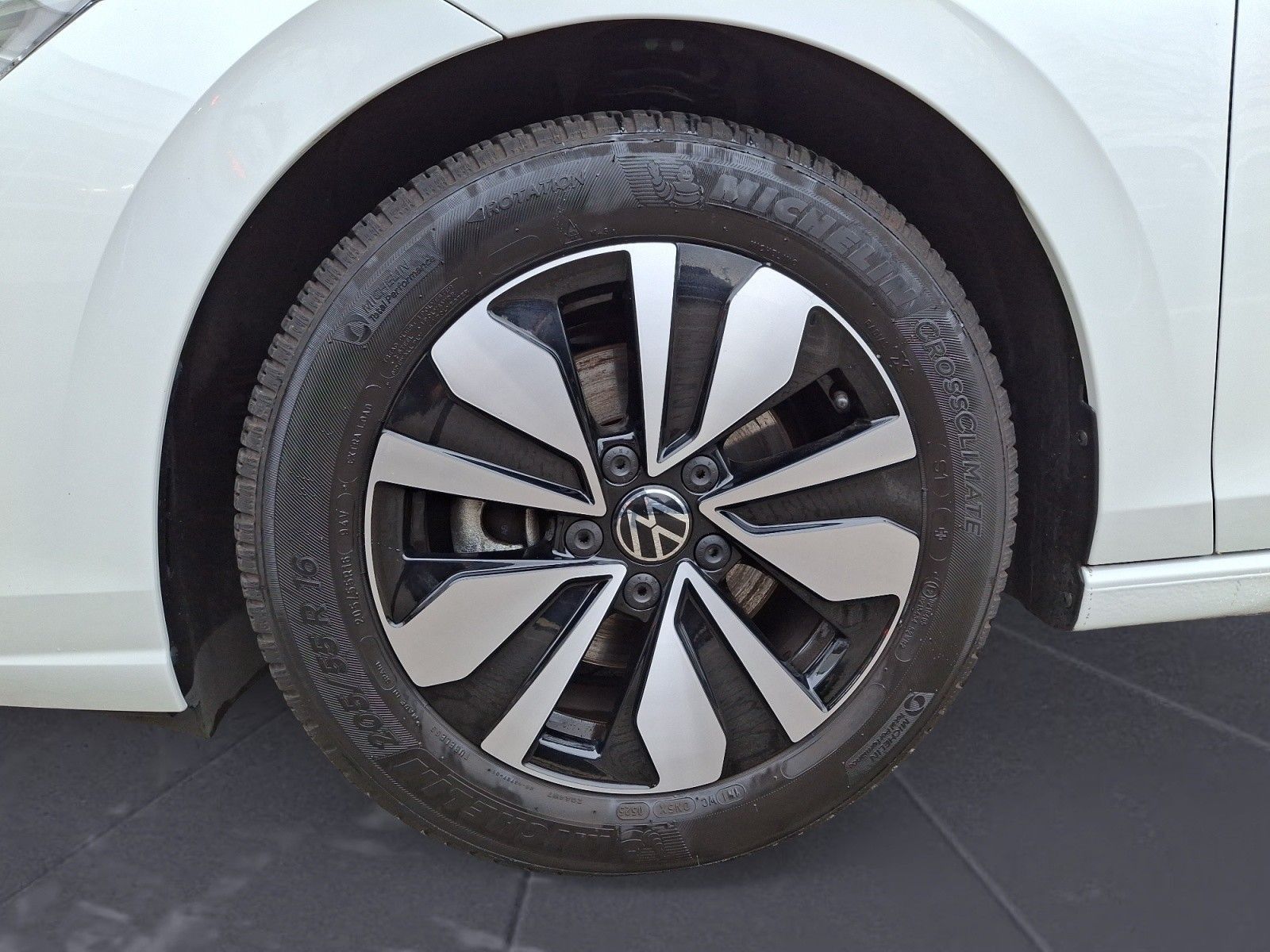 Volkswagen Golf Life 1,5 eTSI OPF DSG foto 12