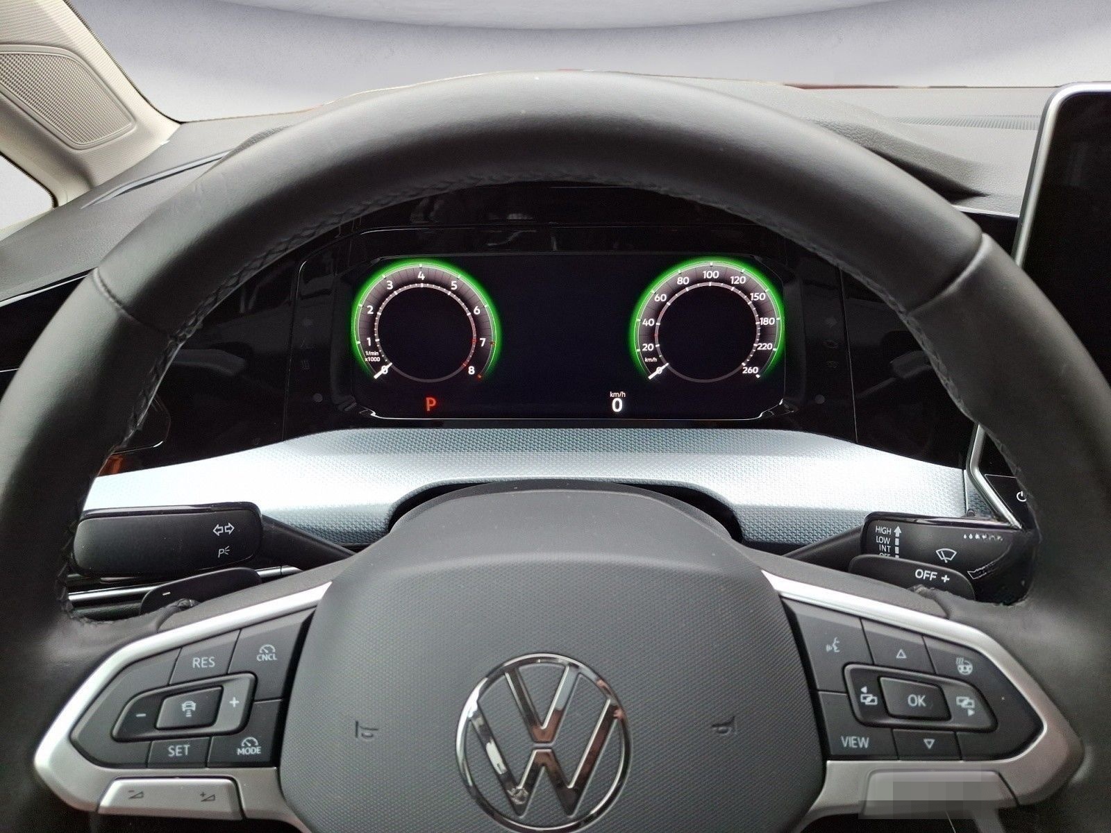 Volkswagen Golf Life 1,5 eTSI OPF DSG foto 10
