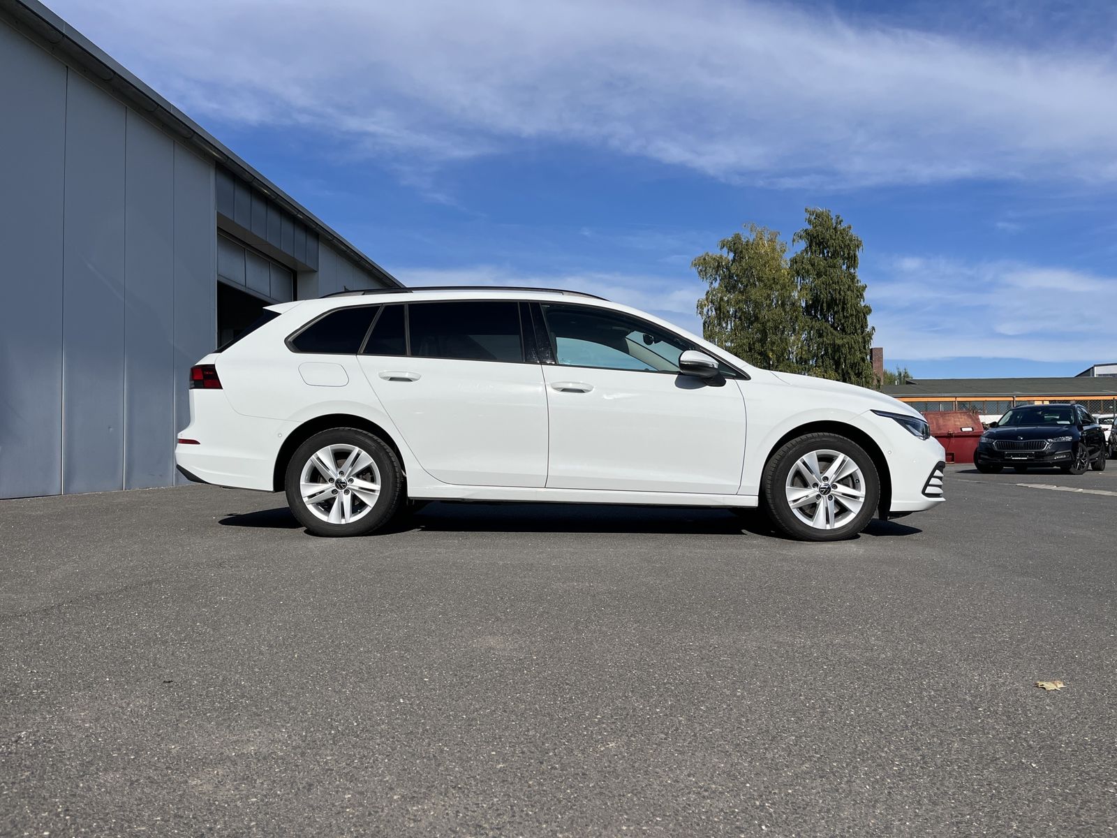 Volkswagen Golf Variant 2.0 TDI Life 135€ m.20% Anz. AHK Na foto 4