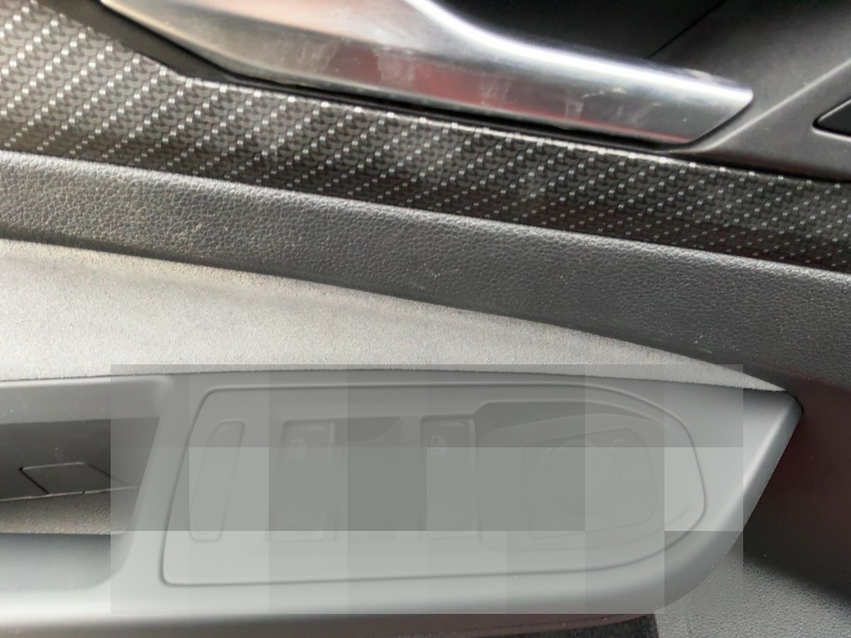 Volkswagen Golf VIII 1.5 TSI R-LINE MATRIX+APP+PANO+HARMAN foto 16