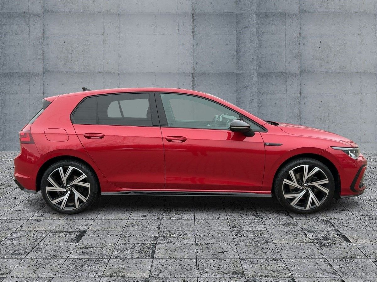 Volkswagen Golf VIII 1.5 TSI R-LINE MATRIX+APP+PANO+HARMAN foto 7