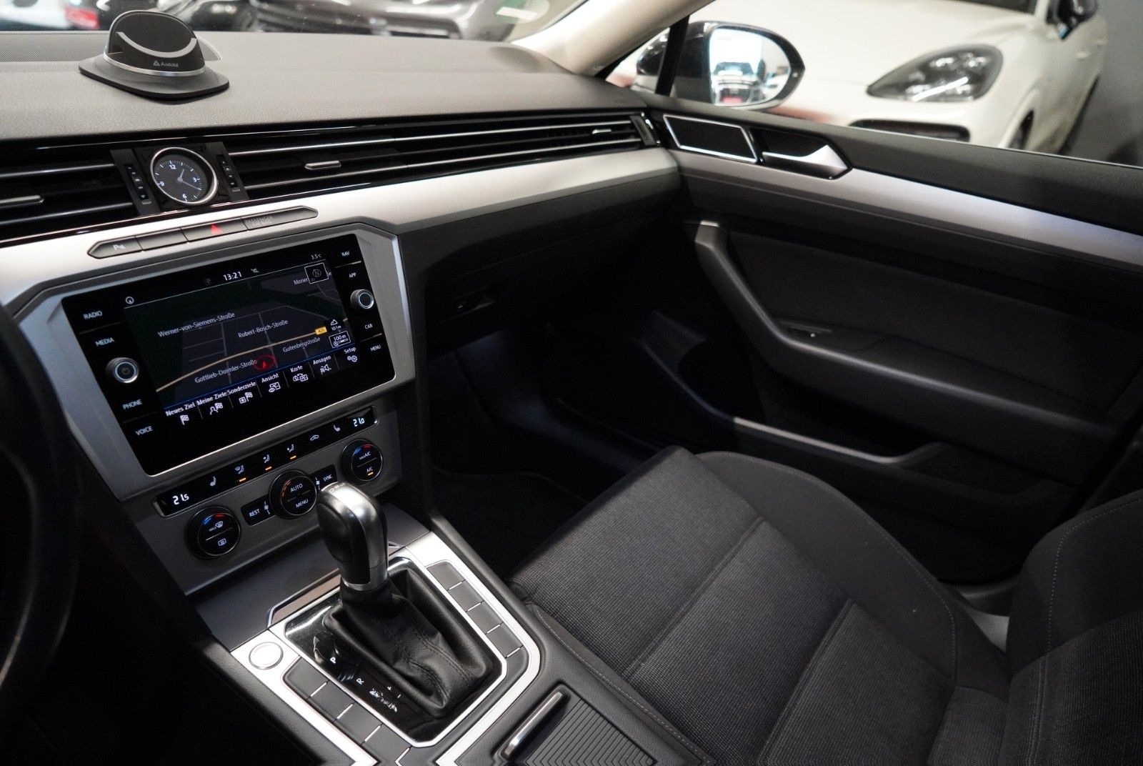 Volkswagen Passat Variant 2.0 TDI DSG Comfortline foto 29